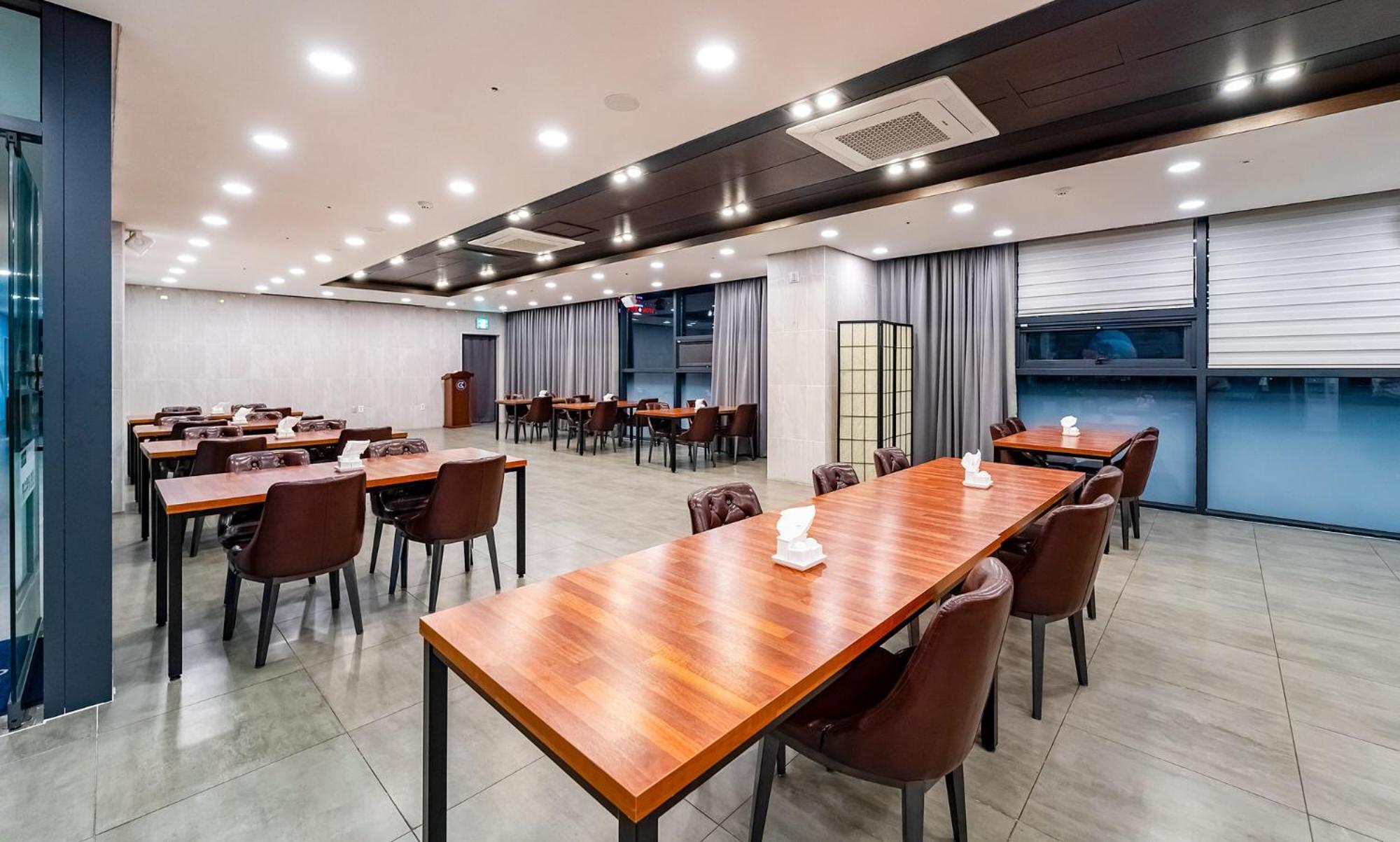 Hotel Golden Tulip Essential Namgang Jinju Exterior foto