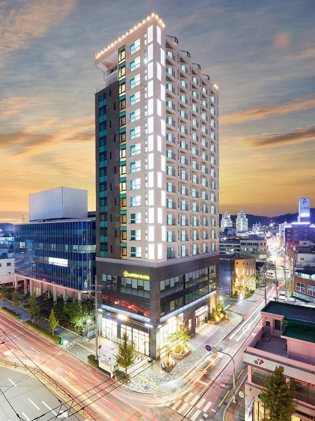 Hotel Golden Tulip Essential Namgang Jinju Exterior foto